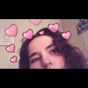 Meet your Posher, Stephany